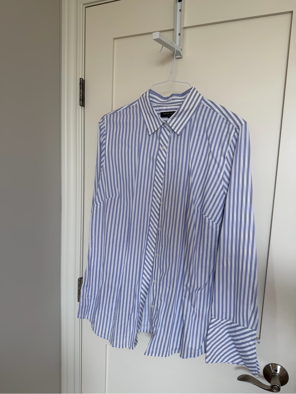 Banana Republic Blue and White Striped Dress Shirt